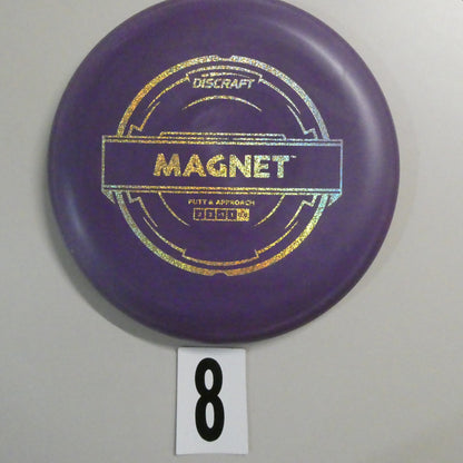 Putter Line Magnet