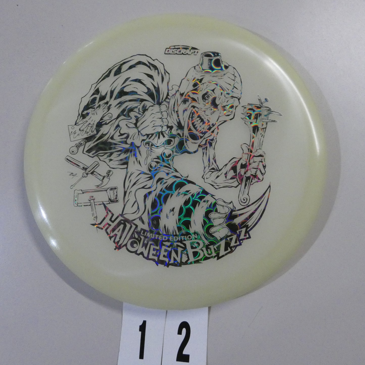 Single-Foil MEGA-Glo Halloween Buzzz (2025)