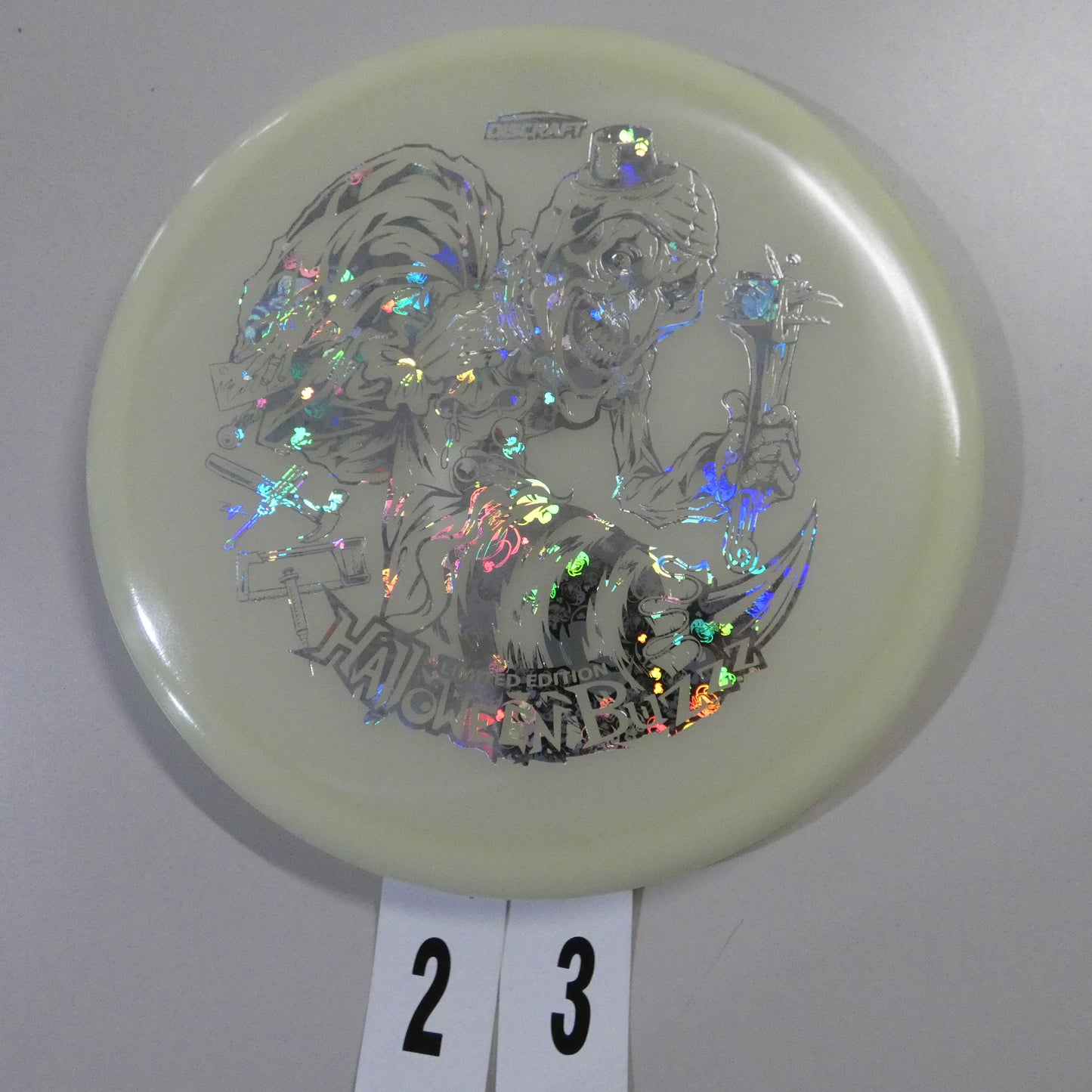 Single-Foil MEGA-Glo Halloween Buzzz (2025)