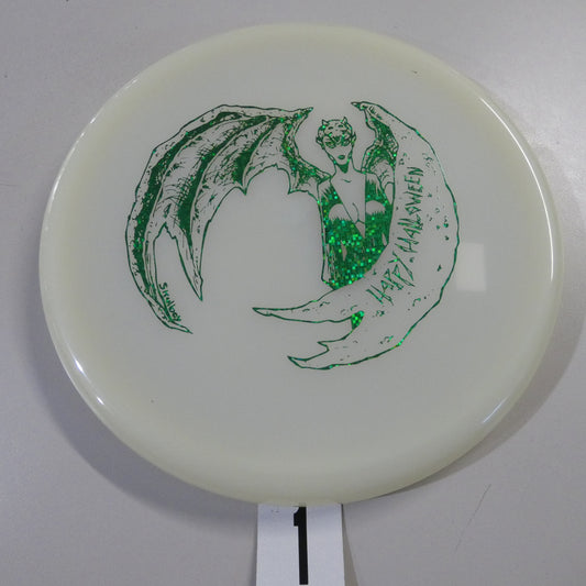 "Bewitching" Halloween K1 Glow Berg