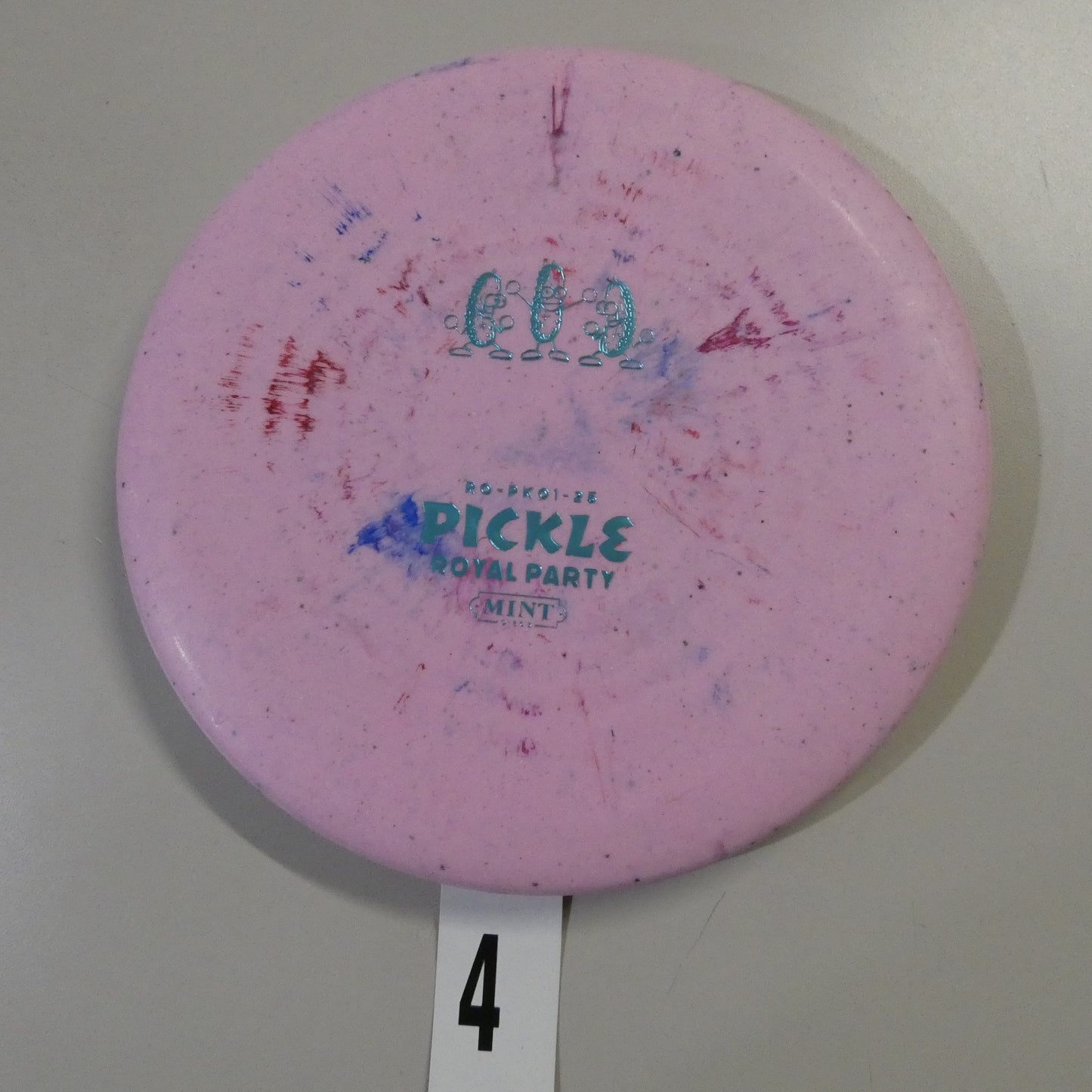 Royal Medium Party Pickle