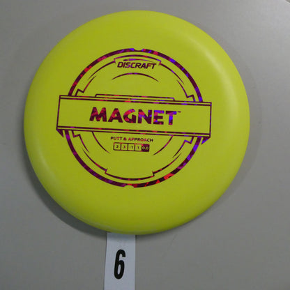 Putter Line Magnet