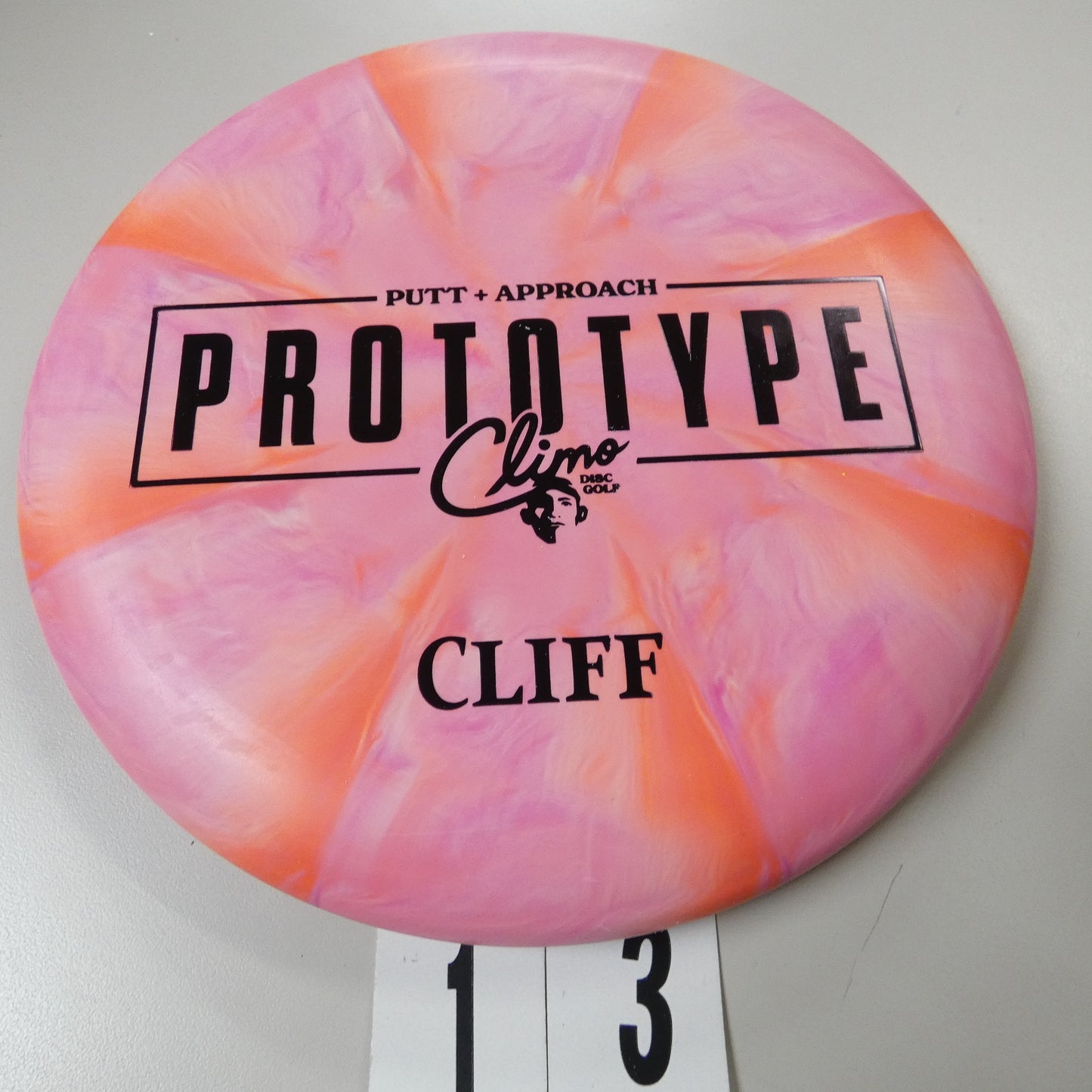 Swirl Trophy Line Cliff