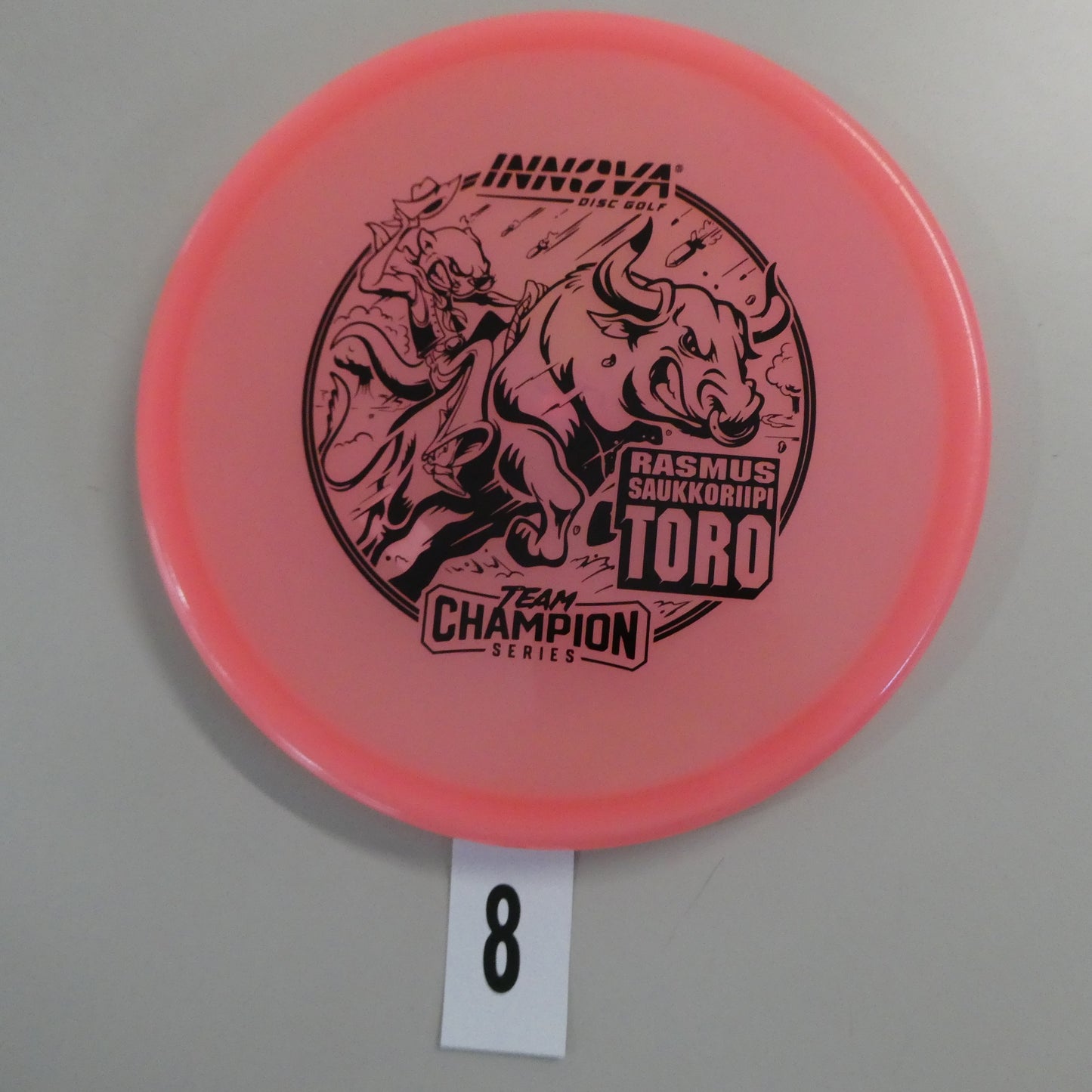 Rasmus Saukkoriipi Proto Glow Champion Toro