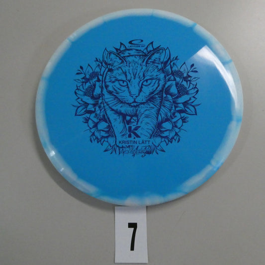 Kristin Latt Gold Orbit Claymore (2025)