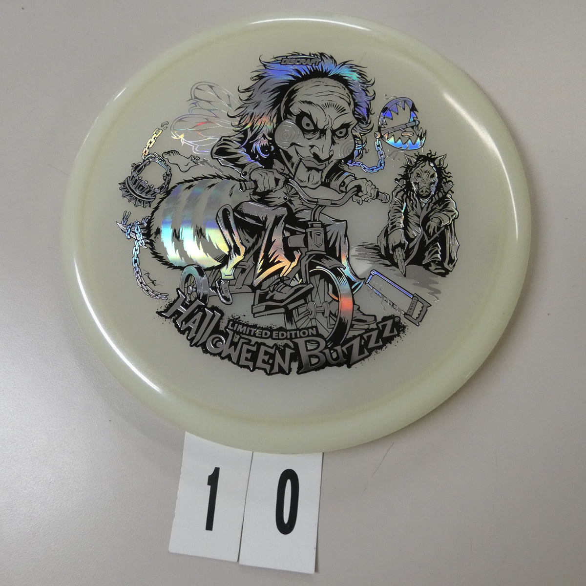 Triple Foil Mega Glo Halloween Buzzz (2026)