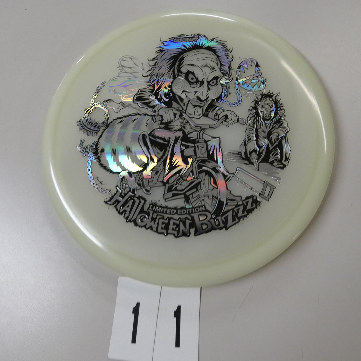 Triple Foil Mega Glo Halloween Buzzz (2026)