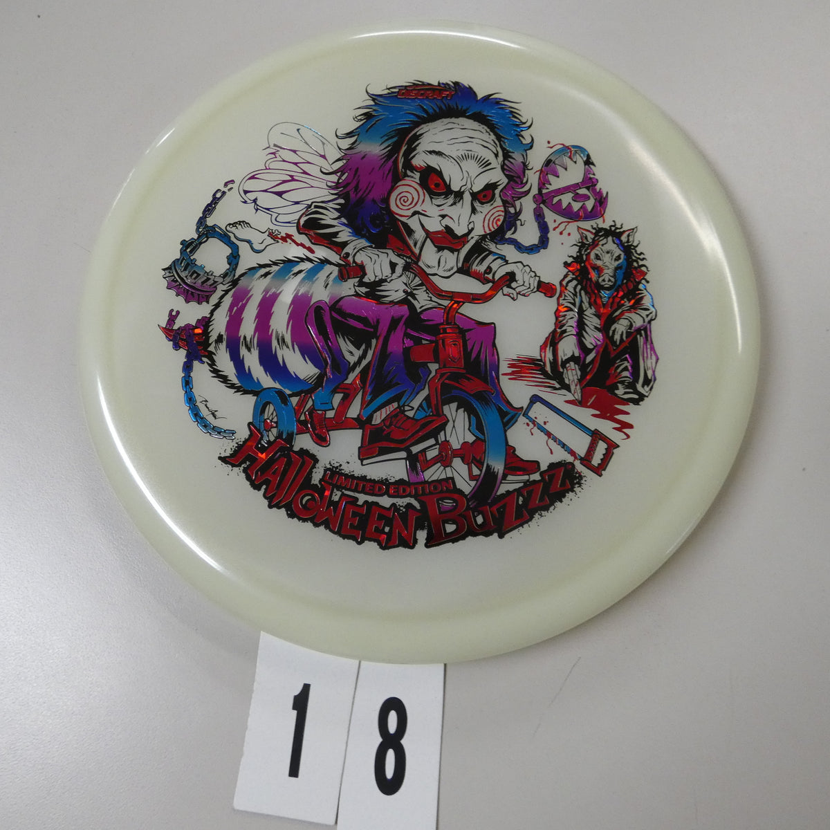Triple Foil Mega Glo Halloween Buzzz (2026)