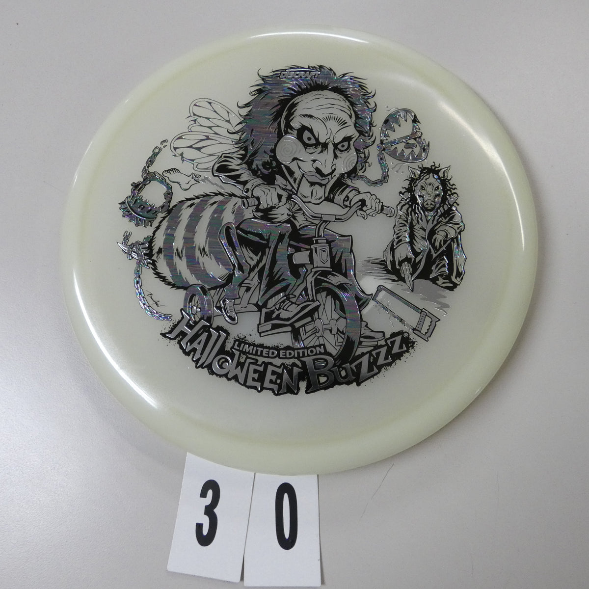 Triple Foil Mega Glo Halloween Buzzz (2026)