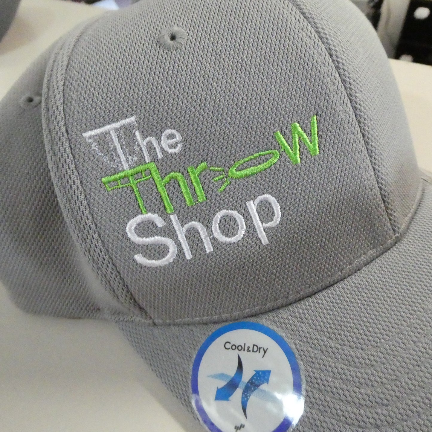Cool&Dry Flexfit Throw Shop Hat